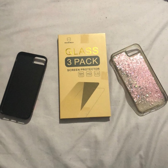 iphone 7 Bundle - Picture 2 of 2
